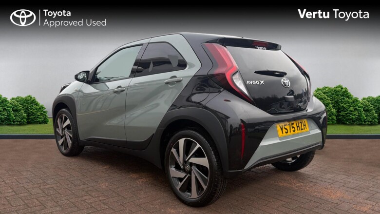 Toyota Aygo X 1.0 VVT-i Edge 5dr Petrol Hatchback